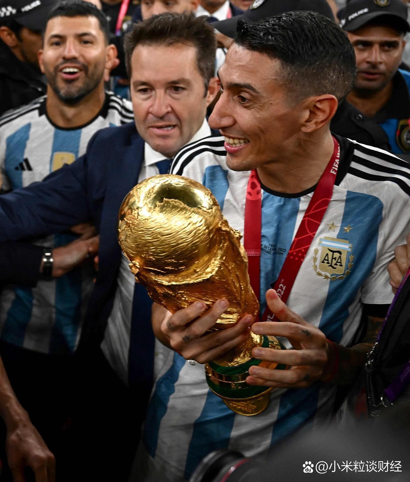 阿根廷绝杀巴黎，迪马利亚扛起全队