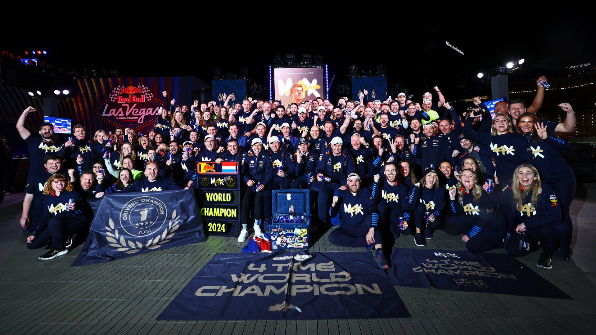 雷诺车队绝杀红牛二队，维斯塔潘统治全场