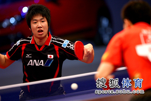奥地利队碾压波兰队，王皓点燃赛场