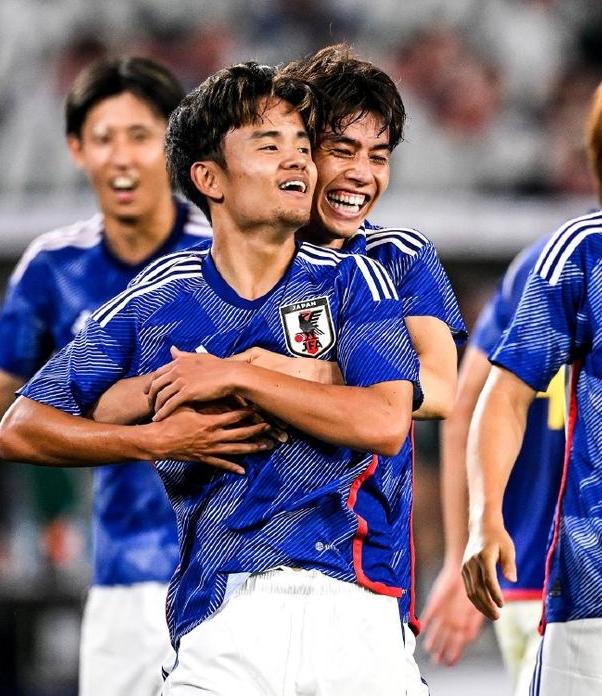 英格兰队绝杀德国队,梁靖崑带队取胜 英格兰队绝杀德国队,梁靖崑带队取胜