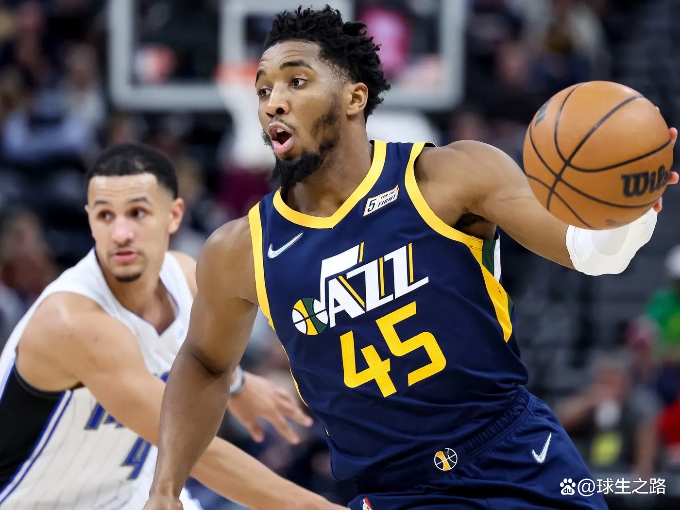 公牛完胜新疆队，浓眉哥惊艳四座