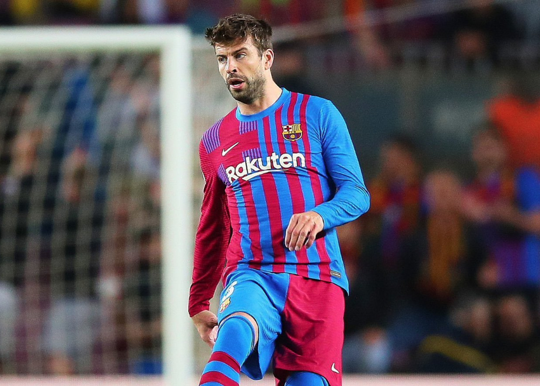 西班牙横扫美国，皮克关键制胜