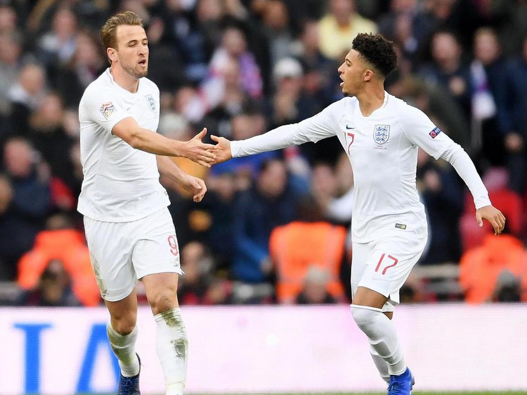 荷兰队新秀崭露头角，欧国杯蓄势待发一触即发