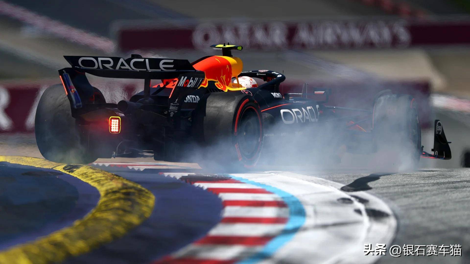 雷诺车队鏖战红牛车队，皮亚斯特里关键制胜